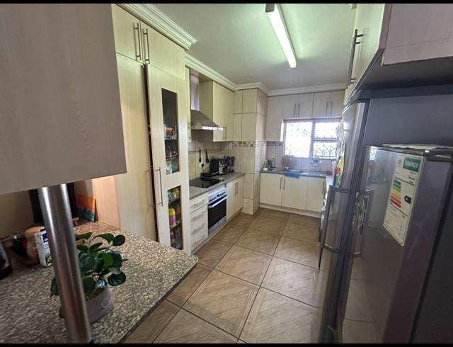 2 BEDROOM HOUSE FOR SALE IN MELODIE